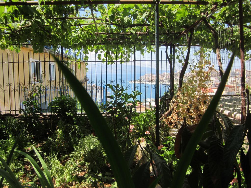 Guest House And Tavern Leo ซารานเดอ ภายนอก รูปภาพ